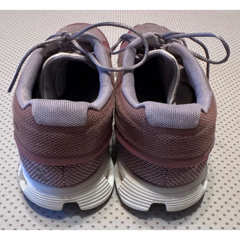 On Cloud Women's Running Shoes Rose Grey Mesh Swiss Engineering 7.5